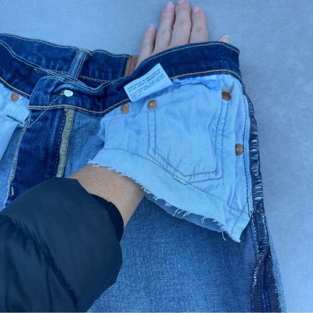 LEVI’S 511 Denim Jean - Picture 6 of 6